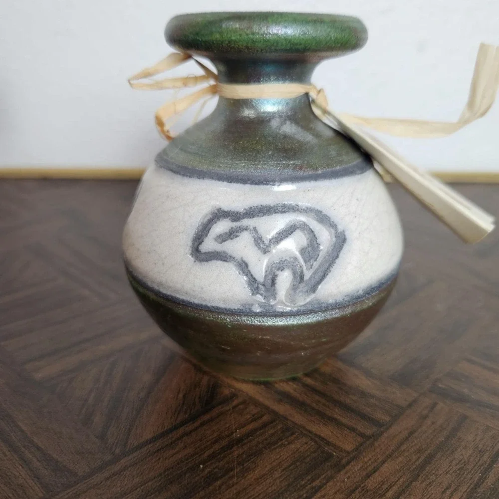 Vintage‎ Kokapelli iridescent green pottery vase Earth & Fire